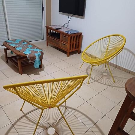 Appartement F2 Avec Piscine Saint-Andre Ngoại thất bức ảnh